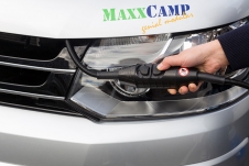 Kit eléctrico de fuente de alimentación de 230 voltios Maxxcamp, basado en vehículos